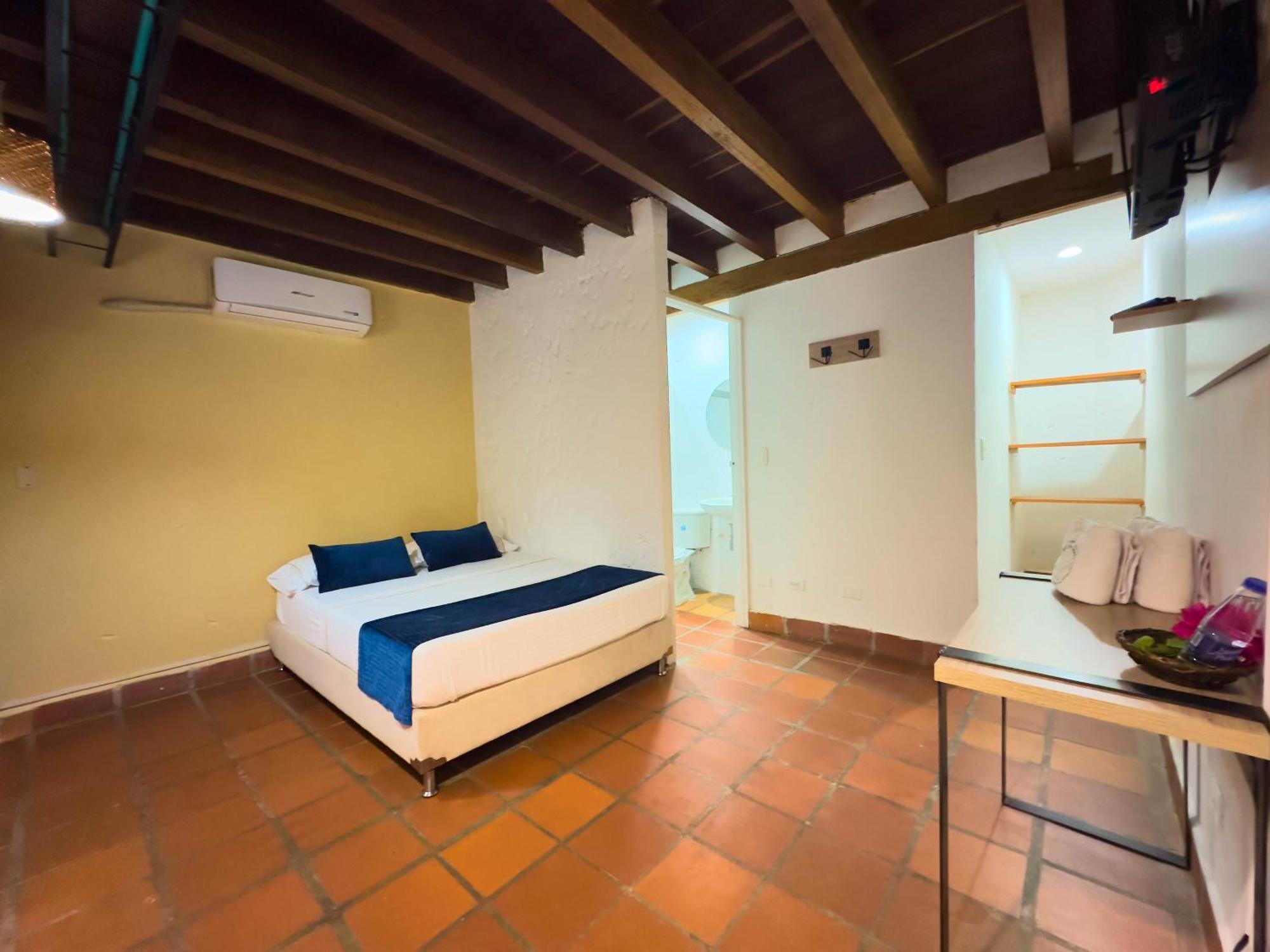 Encomendero Hotel -Centro Historico- Санта-Фе-де-Антьокия Экстерьер фото